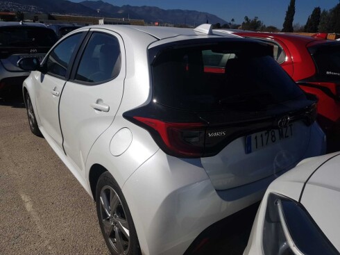 Foto impresión del anuncio Toyota Yaris 1.5 120H Active Plus  de Ocasión en Madrid