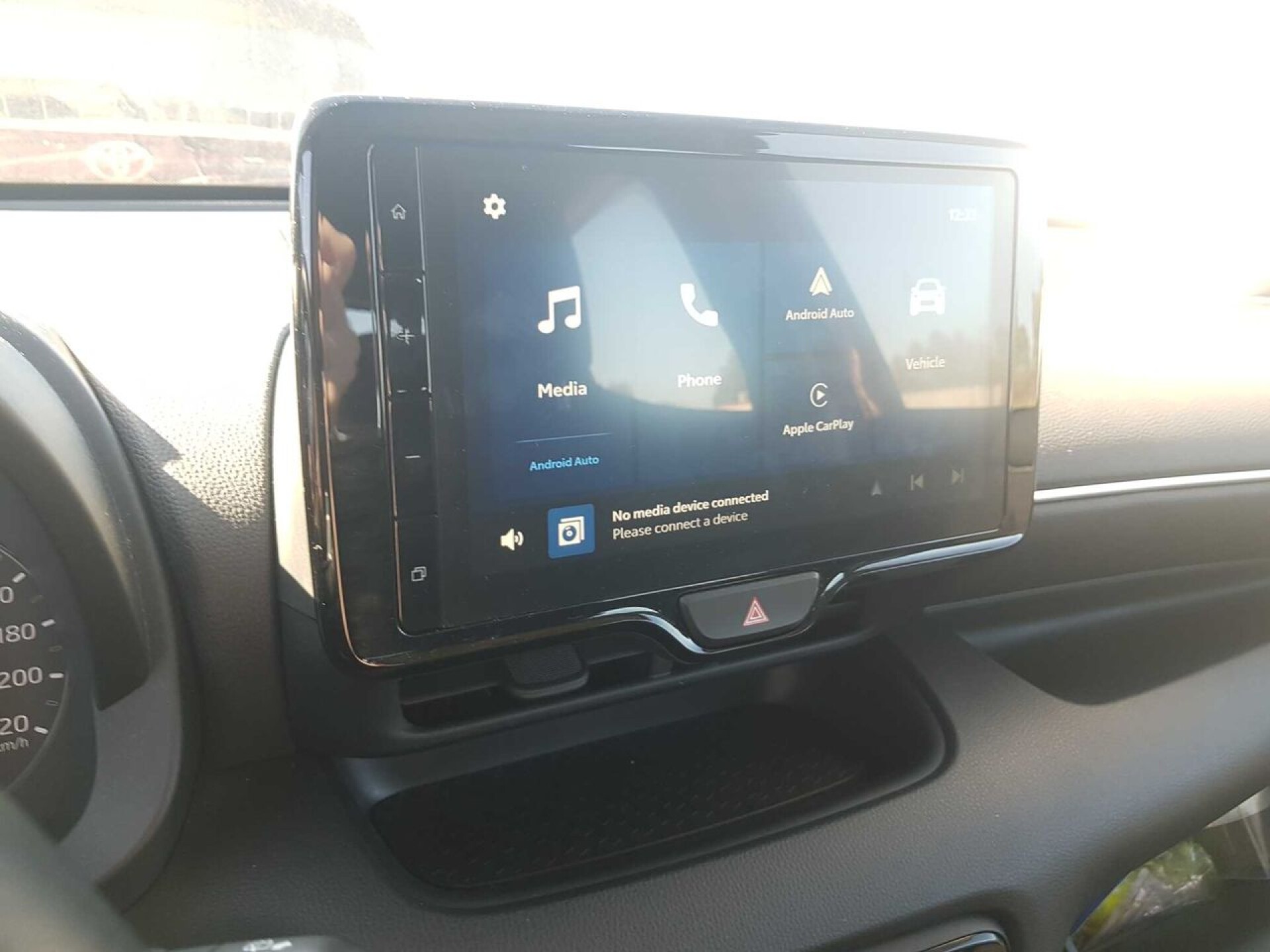 Foto 6 del anuncio Toyota Yaris 1.5 120H Active Plus  de Ocasión en Madrid