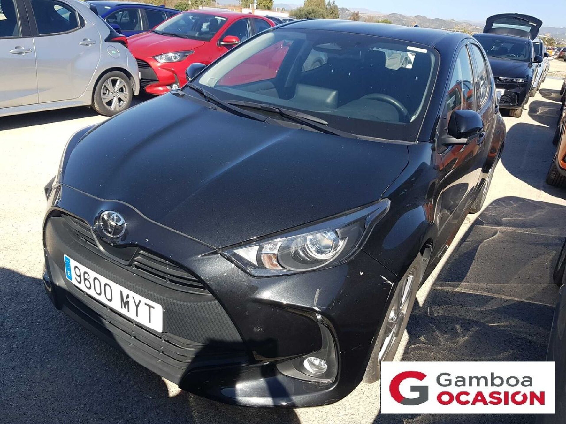 Foto principal del anuncio Toyota Yaris 1.5 120H Active Plus  de Ocasión en Madrid