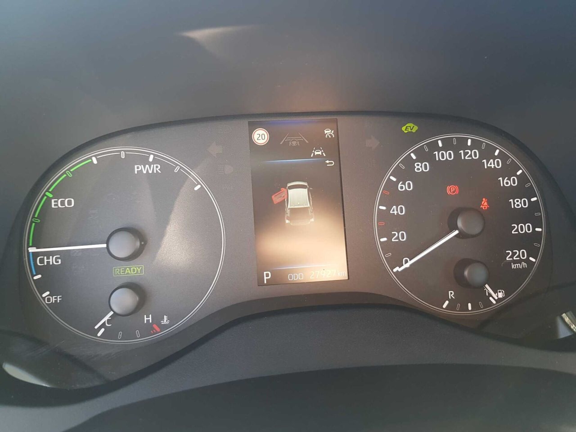 Foto 6 del anuncio Toyota Yaris 1.5 120H Active Plus  de Ocasión en Madrid