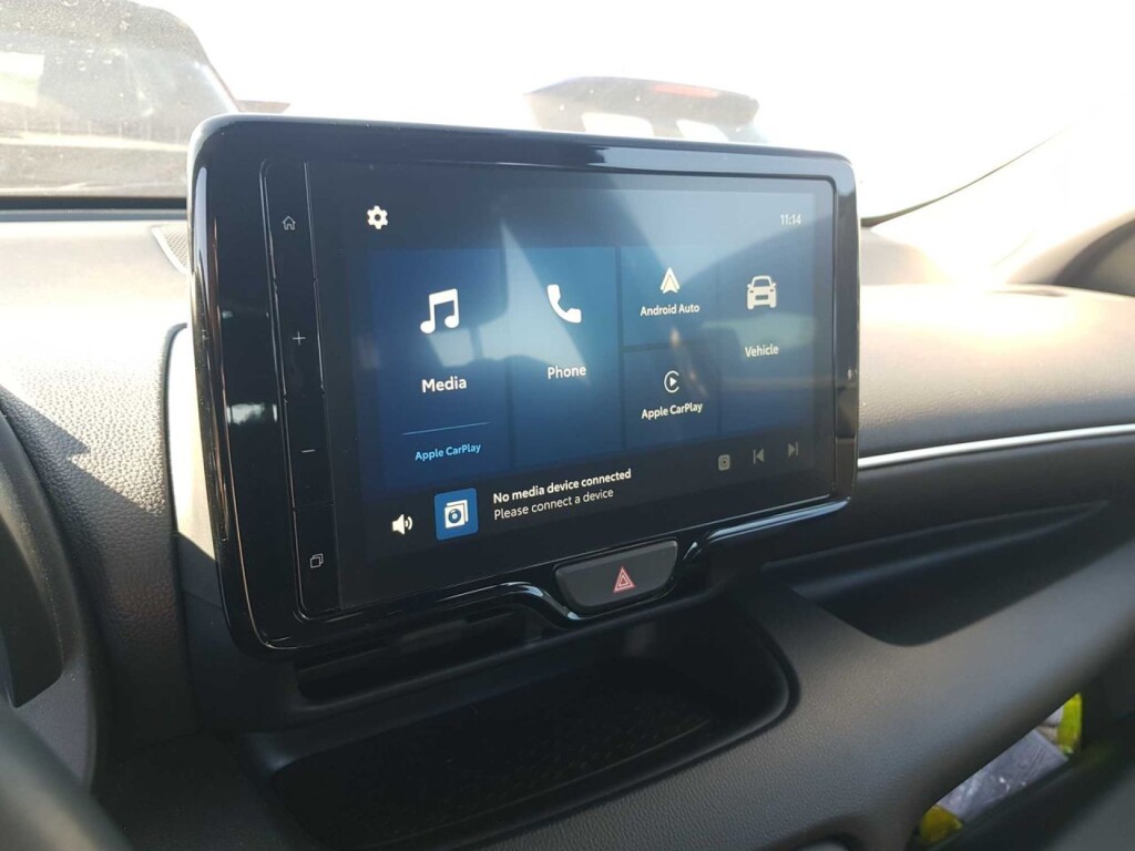 Foto 7 del anuncio Toyota Yaris 1.5 120H Active Plus  de Ocasión en Madrid