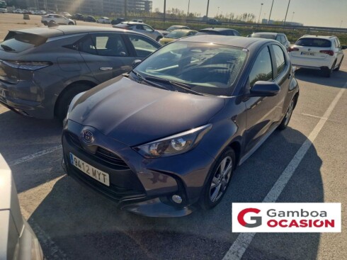 Foto principal del anuncio Toyota Yaris 1.5 120H Active Plus  de Ocasión en Madrid