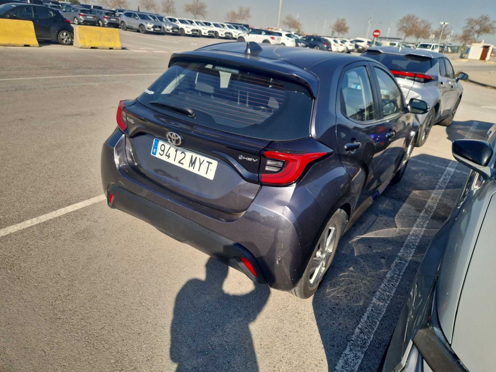 Foto 3 del anuncio Toyota Yaris 1.5 120H Active Plus  de Ocasión en Madrid