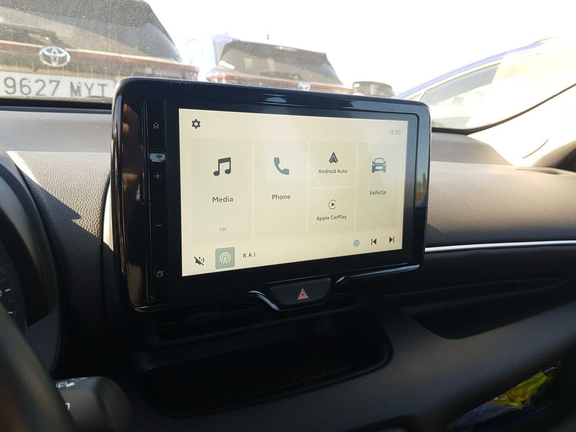 Foto 8 del anuncio Toyota Yaris 1.5 120H Active Plus  de Ocasión en Madrid