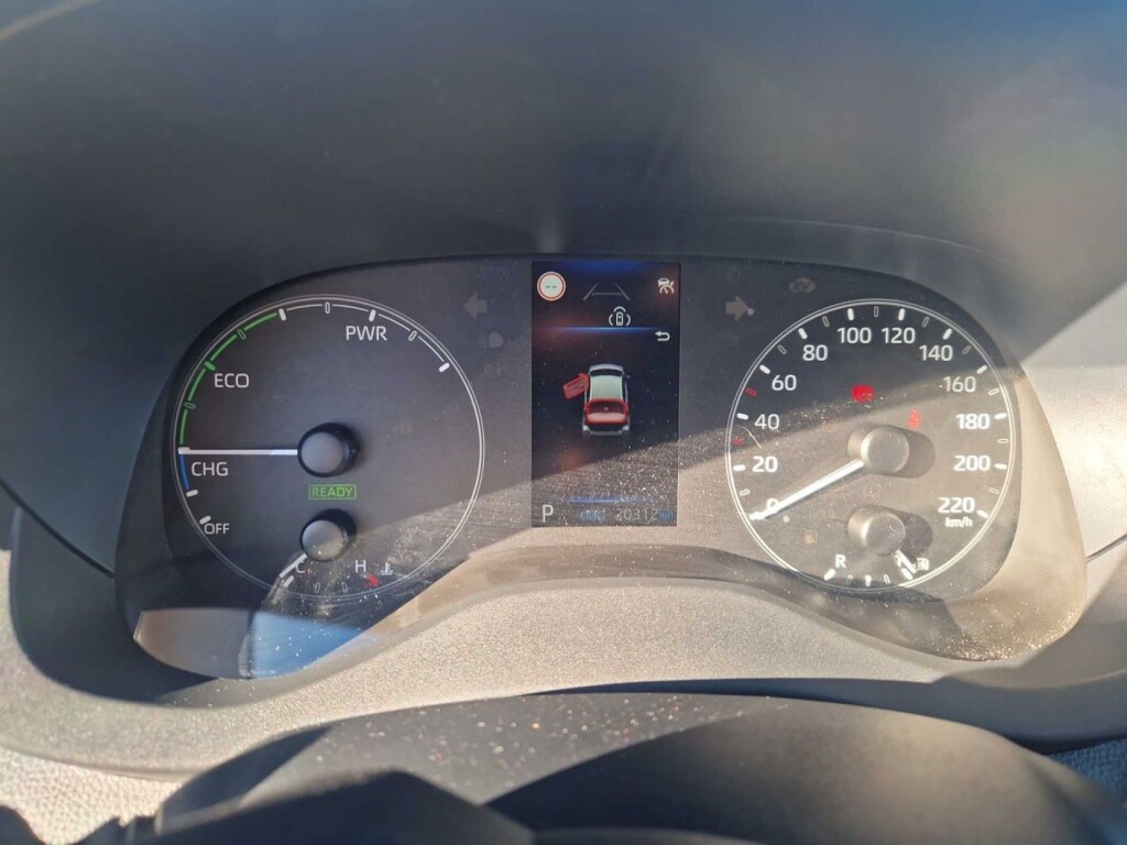 Foto 7 del anuncio Toyota Yaris 1.5 120H Active Plus  de Ocasión en Madrid