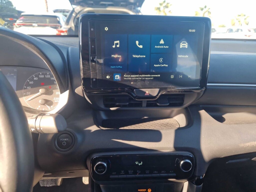 Foto 8 del anuncio Toyota Yaris 1.5 120H Active Plus  de Ocasión en Madrid