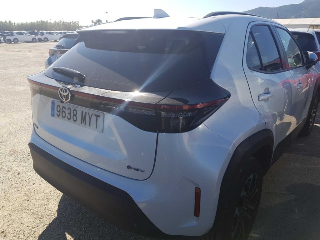 Foto 3 del anuncio Toyota Yaris Cross 1.5 120H Active Plus  de Ocasión en Madrid