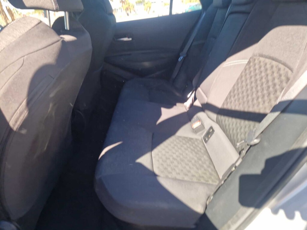 Foto 6 del anuncio Toyota Corolla 140H Active Plus Touring Sport  de Ocasión en Madrid