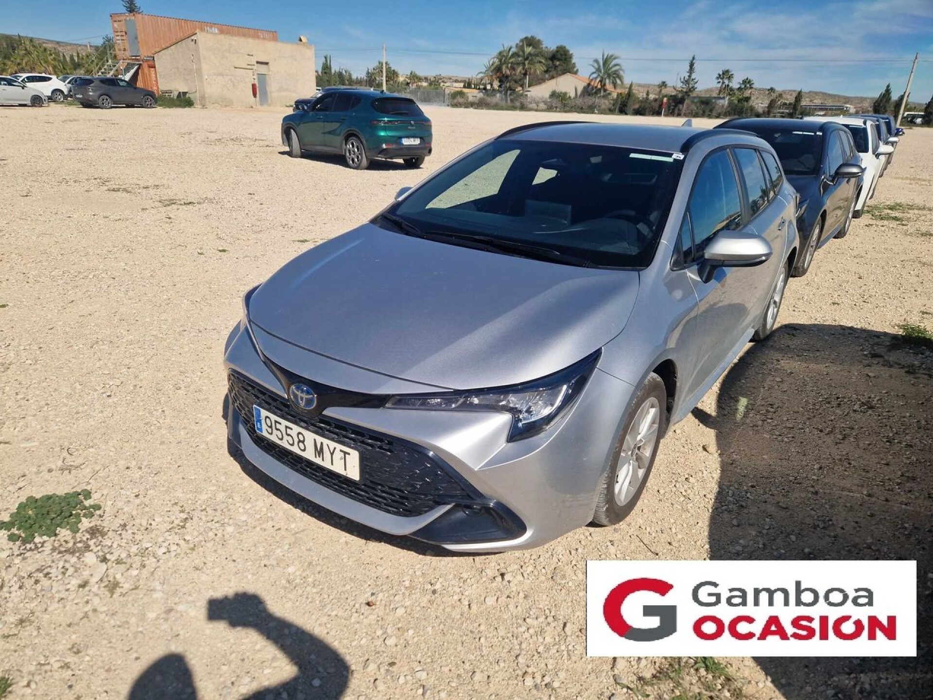 Foto principal del anuncio Toyota Corolla 140H Active Plus Touring Sport  de Ocasión en Madrid