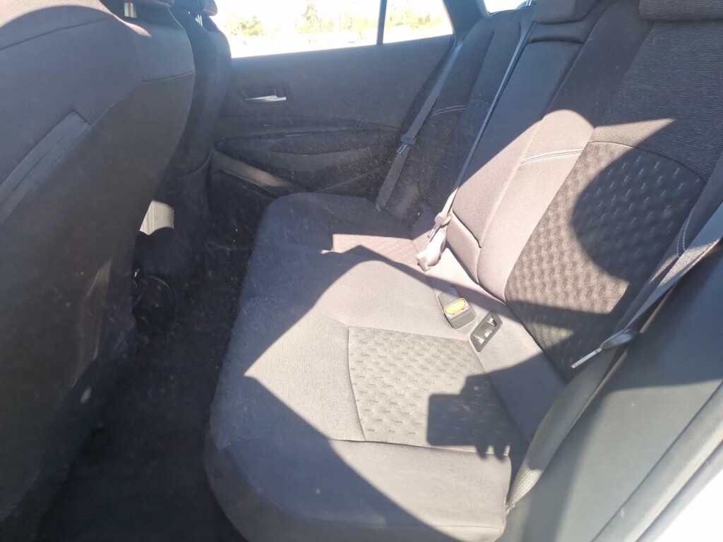 Foto 6 del anuncio Toyota Corolla 140H Active Plus Touring Sport  de Ocasión en Madrid