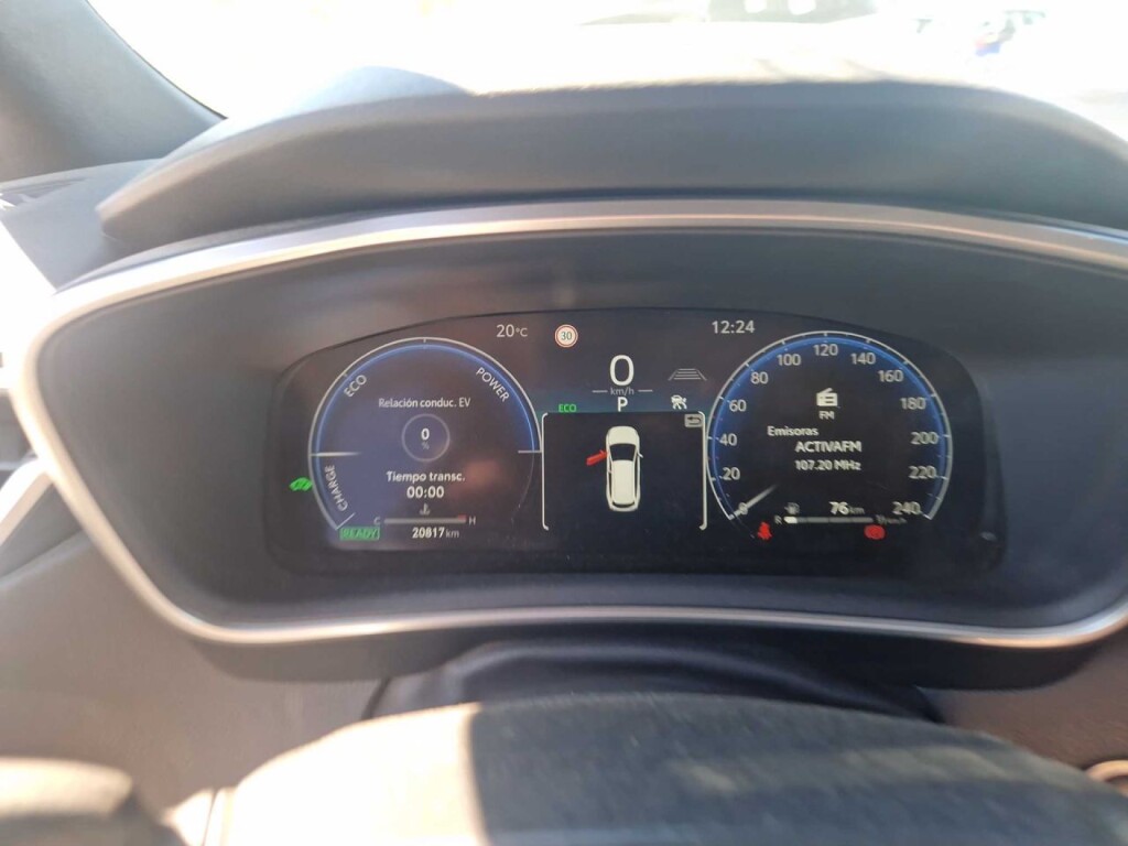 Foto 7 del anuncio Toyota Corolla 140H Active Plus Touring Sport  de Ocasión en Madrid