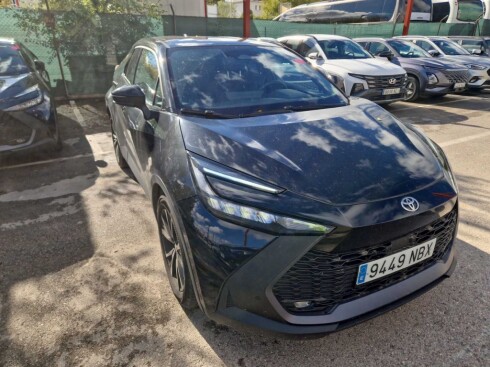 Foto impresión del anuncio Toyota C-HR 1.8 Advance Hybrid 140  de Ocasión en Madrid