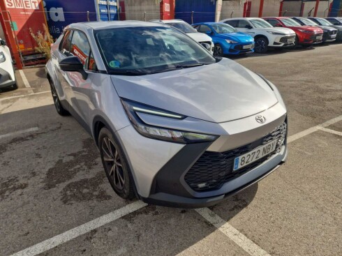 Foto impresión del anuncio Toyota C-HR 1.8 Advance Hybrid 140  de Ocasión en Madrid
