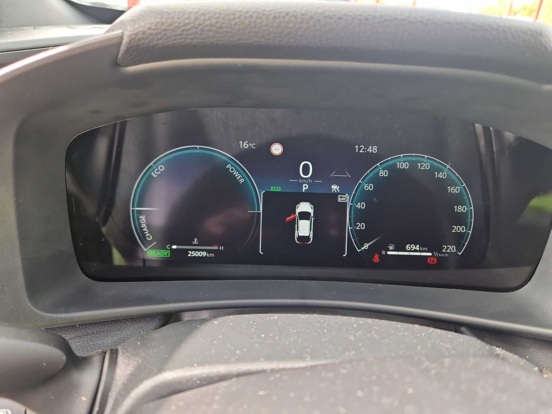 Foto 7 del anuncio Toyota C-HR 1.8 Advance Hybrid 140  de Ocasión en Madrid