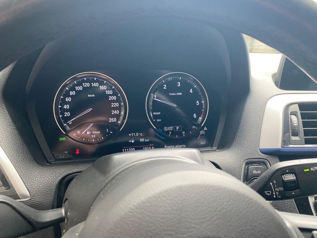 Foto 6 del anuncio BMW Serie 2 218dA Pack M de Ocasión en Madrid