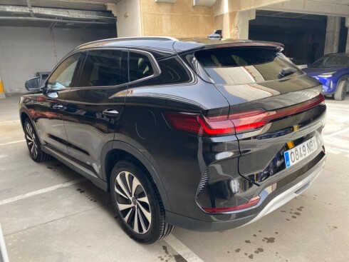 Foto impresión del anuncio BYD Seal U DM-i Comfort  de Ocasión en Madrid