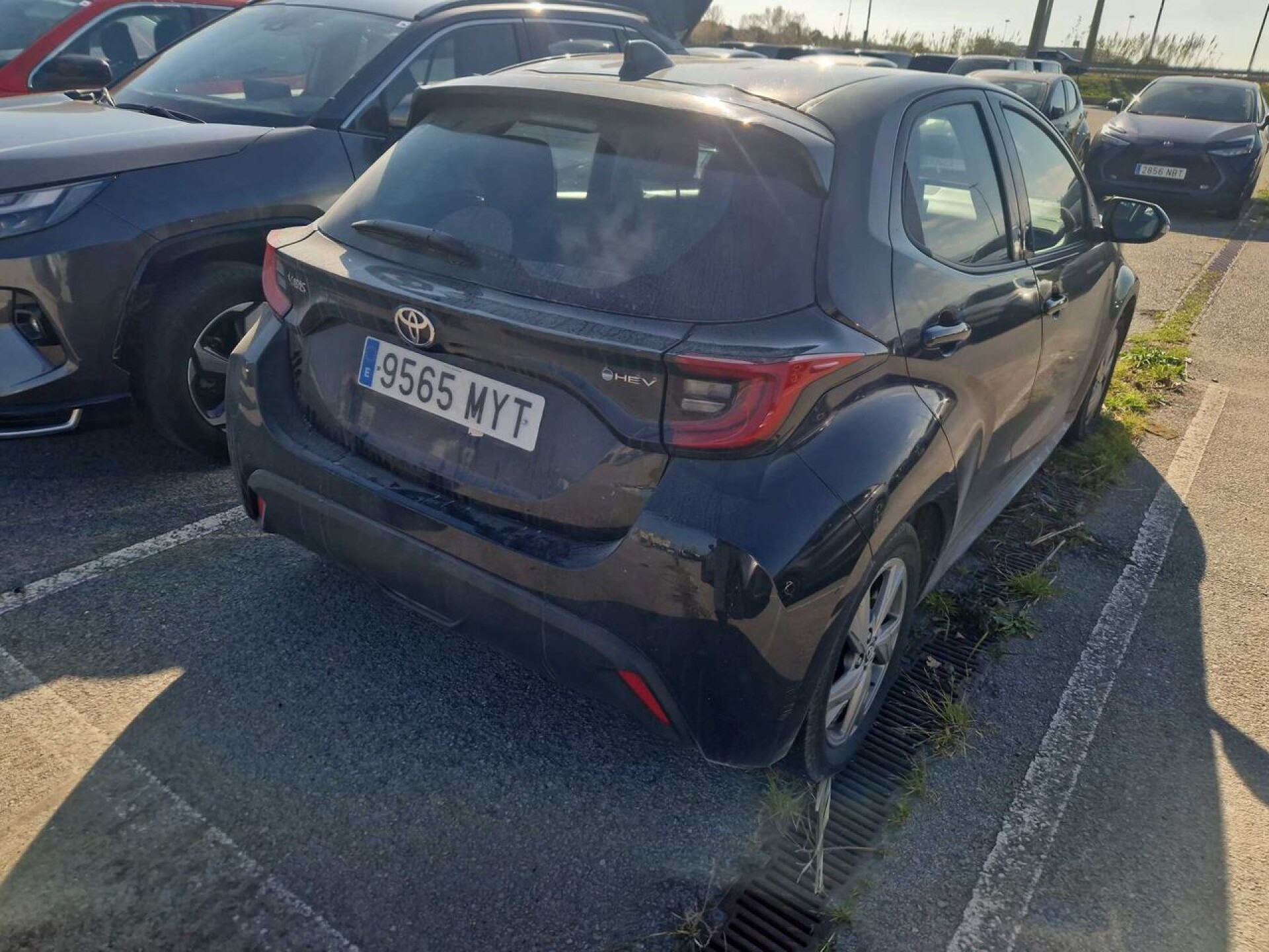 Foto 3 del anuncio Toyota Yaris 1.5 120H Active Plus  de Ocasión en Madrid