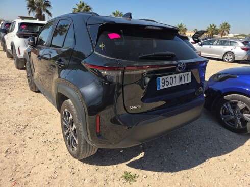 Foto impresión del anuncio Toyota Yaris Cross 1.5 120H Active Plus  de Ocasión en Madrid