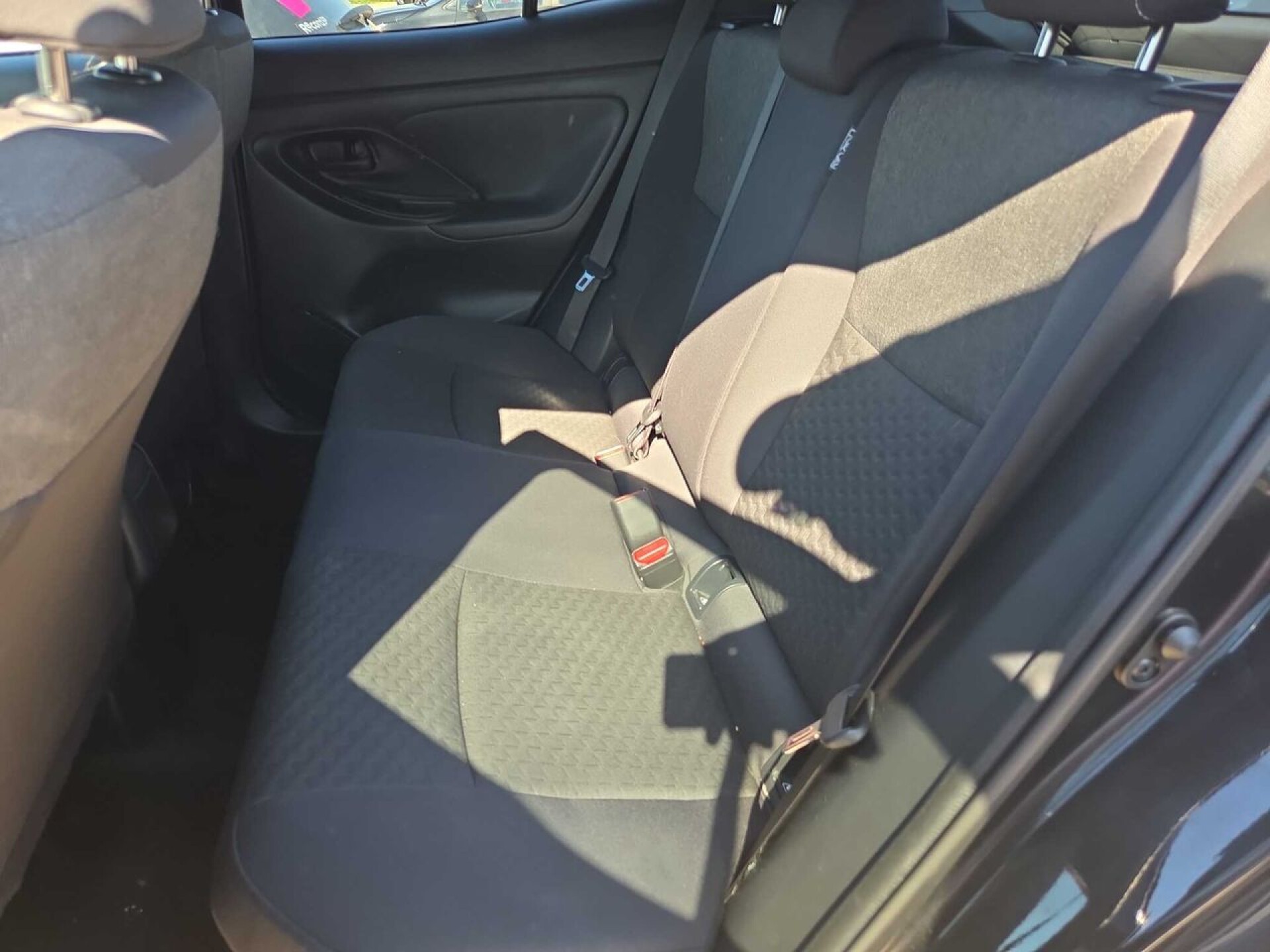 Foto 6 del anuncio Toyota Yaris Cross 1.5 120H Active Plus  de Ocasión en Madrid