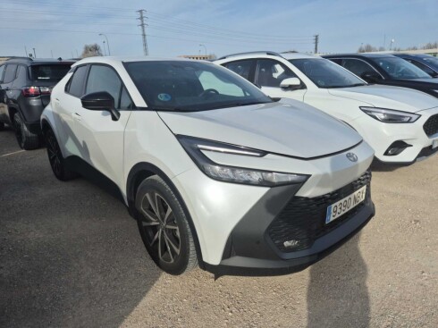 Foto impresión del anuncio Toyota C-HR 1.8 Advance Hybrid 140  de Ocasión en Madrid
