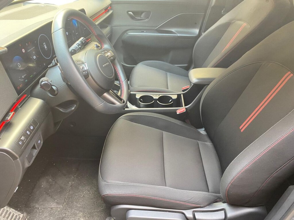 Foto 5 del anuncio Hyundai Kona HEV 1.6GDI 129CV DT N Line  de Ocasión en Madrid