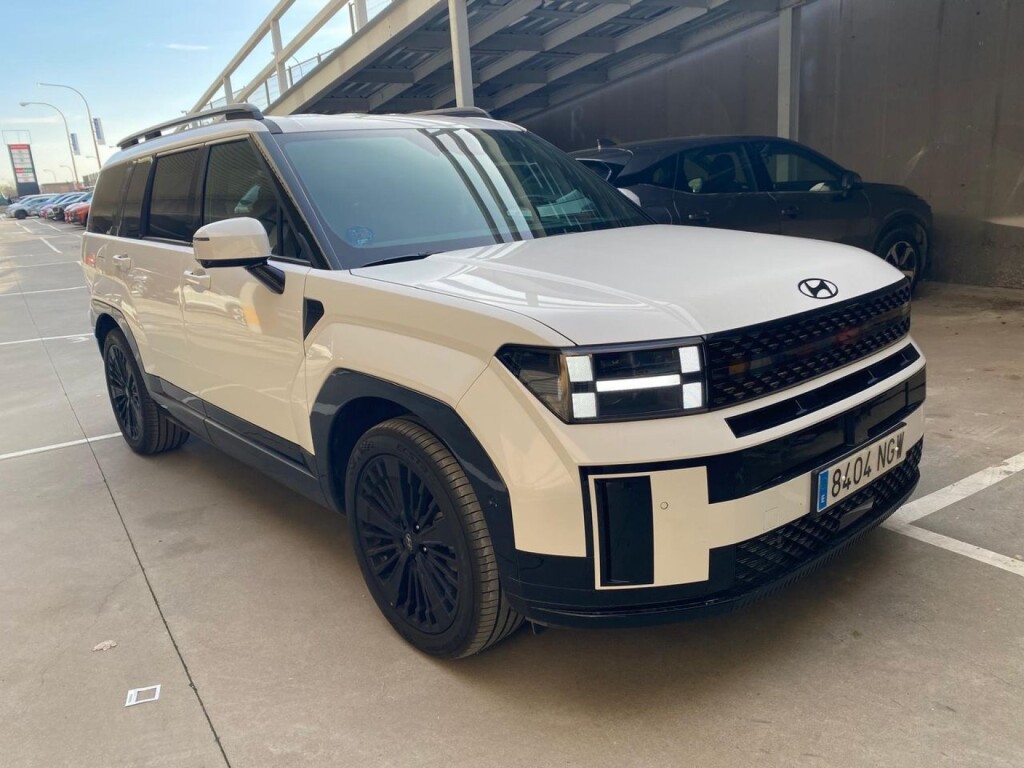 Foto 1 del anuncio Hyundai Santa Fe PHEV 1.6T 253CV 4X4 AT Calligraphy Ll.Di  de Ocasión en Madrid