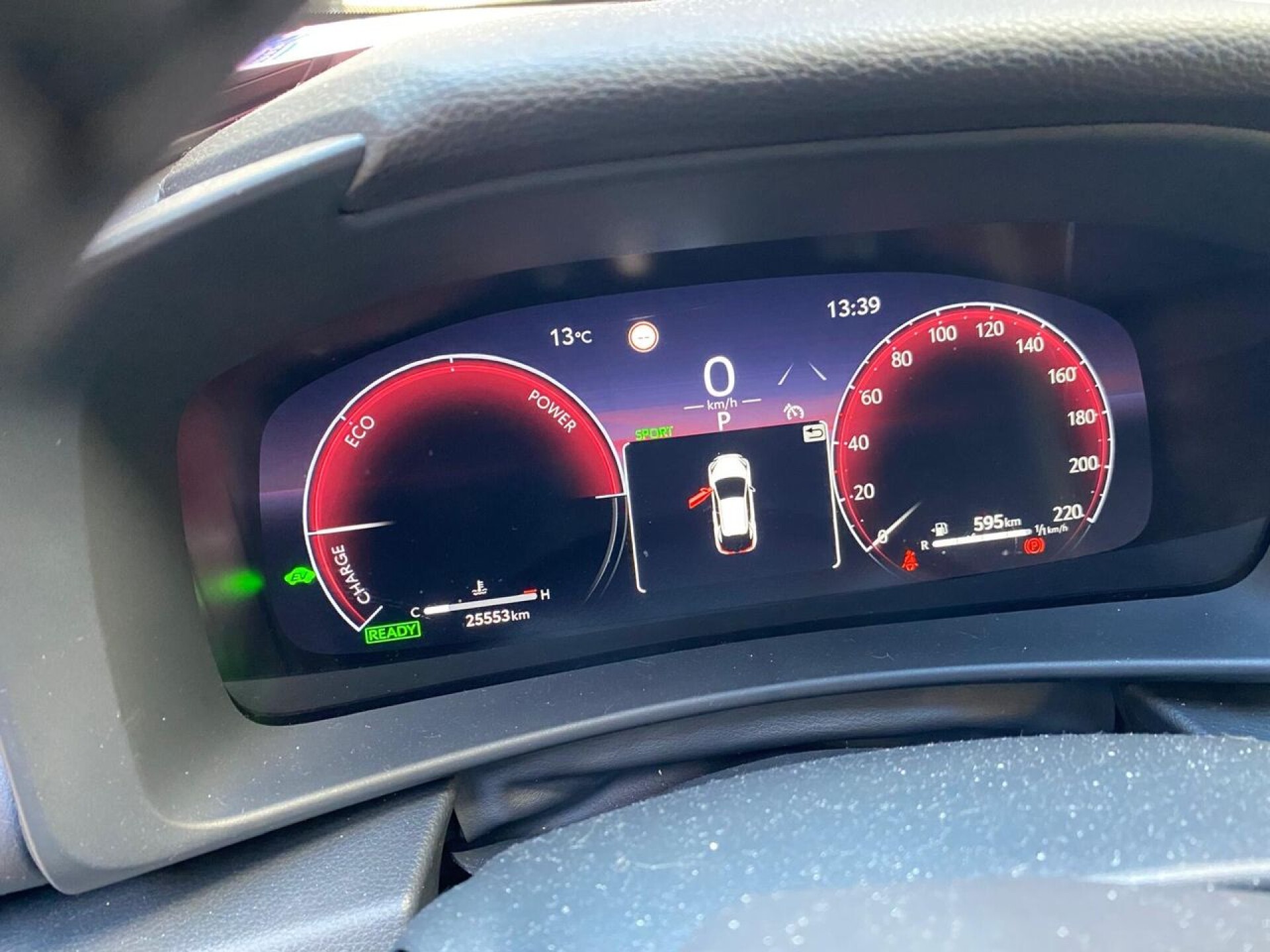 Foto 6 del anuncio Toyota C-HR 1.8 Advance Hybrid 140  de Ocasión en Madrid