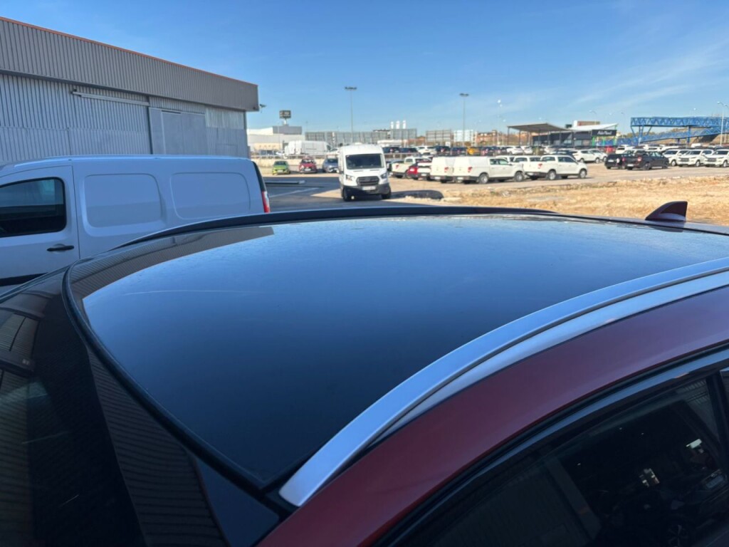 Foto 14 del anuncio Nissan Qashqai DIG-T 103kW N-Connecta  de Ocasión en Madrid