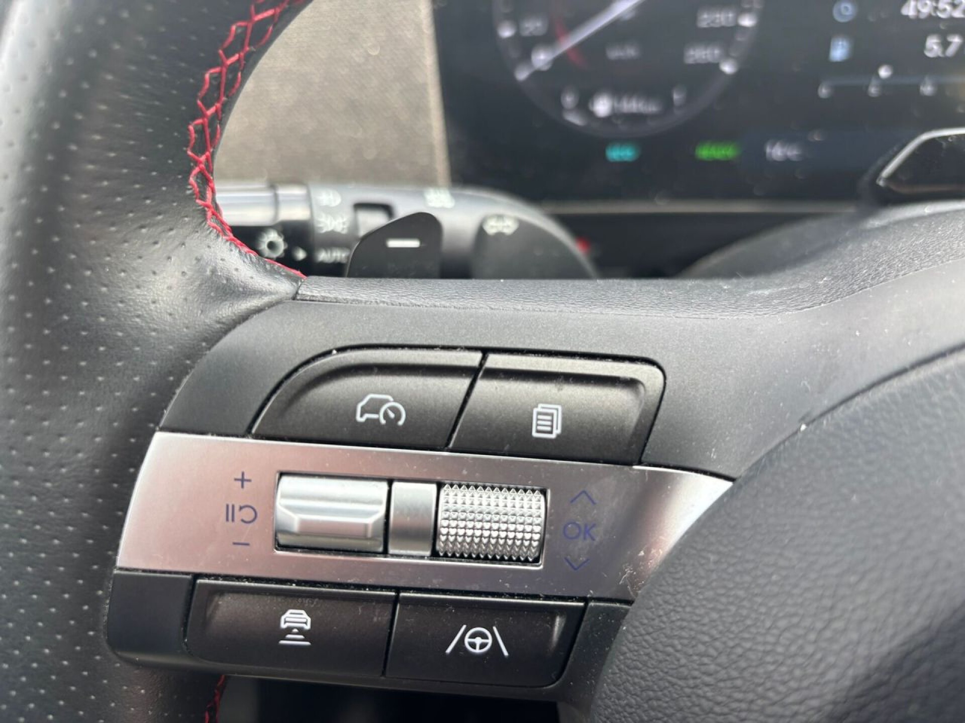 Foto 8 del anuncio Hyundai Kona HEV 1.6GDI 129CV DT N Line  de Ocasión en Madrid