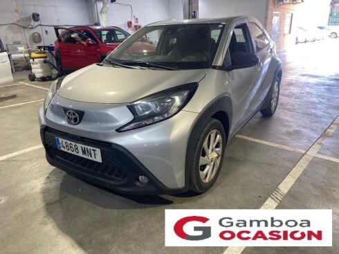 Toyota Toyota Aygo X Cross 1.0 VVT-I 72CV Play 